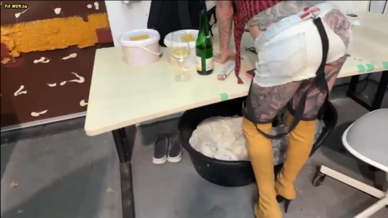 SissySexy – Die Lackiertussi
