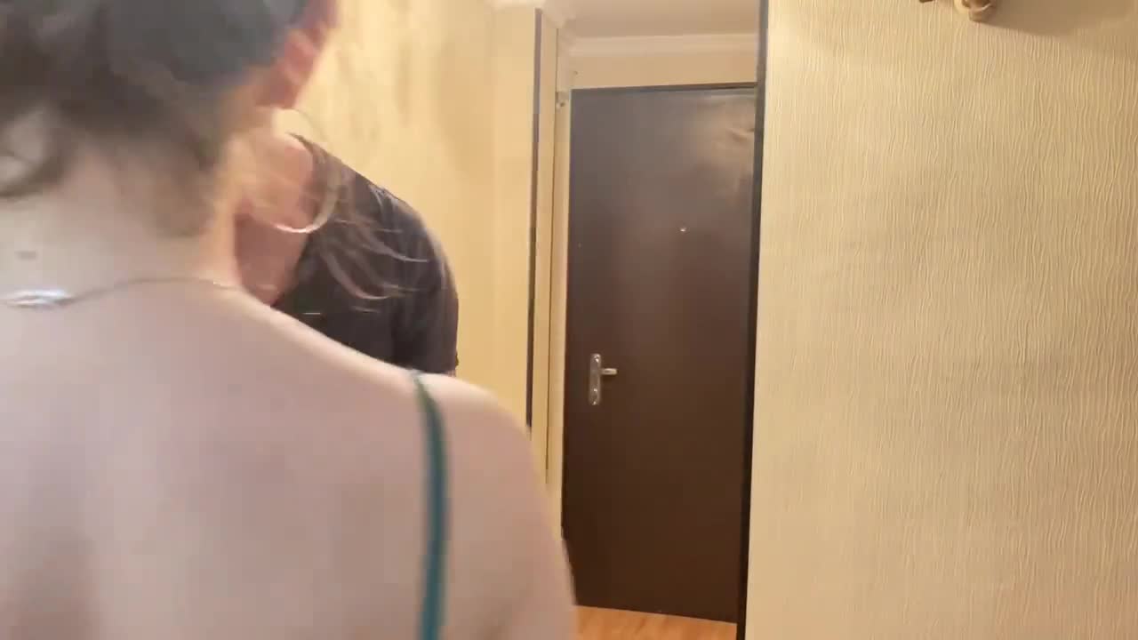 Alexa Poshspicy – Lustful wife cheats on her husband with her lover, but instead of an orgasm she gets cum on her face