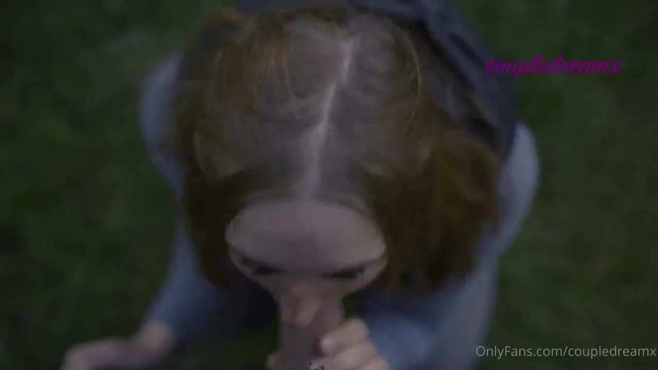 CoupledreamX – Outdoor Blowjob mit Sperma im Mund