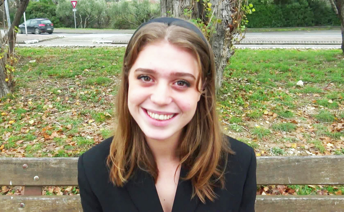 Kira, 20 years old, Subtle Student … – 12/27/20Kira, 20ans, étudiante subtile, découvre la sodomie !